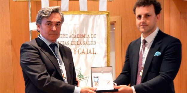 Premio al Dr. Francisco Piqueras